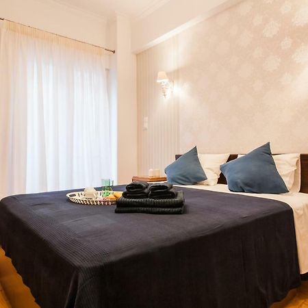 Classy And Stylish Private Apartment At Acropolis Museum Metro Station 아테네 외부 사진