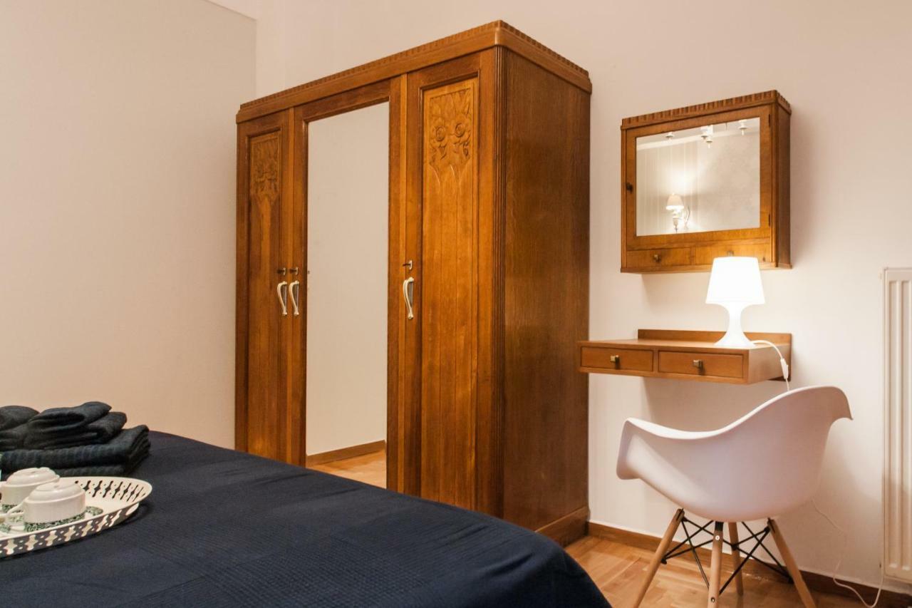 Classy And Stylish Private Apartment At Acropolis Museum Metro Station 아테네 외부 사진