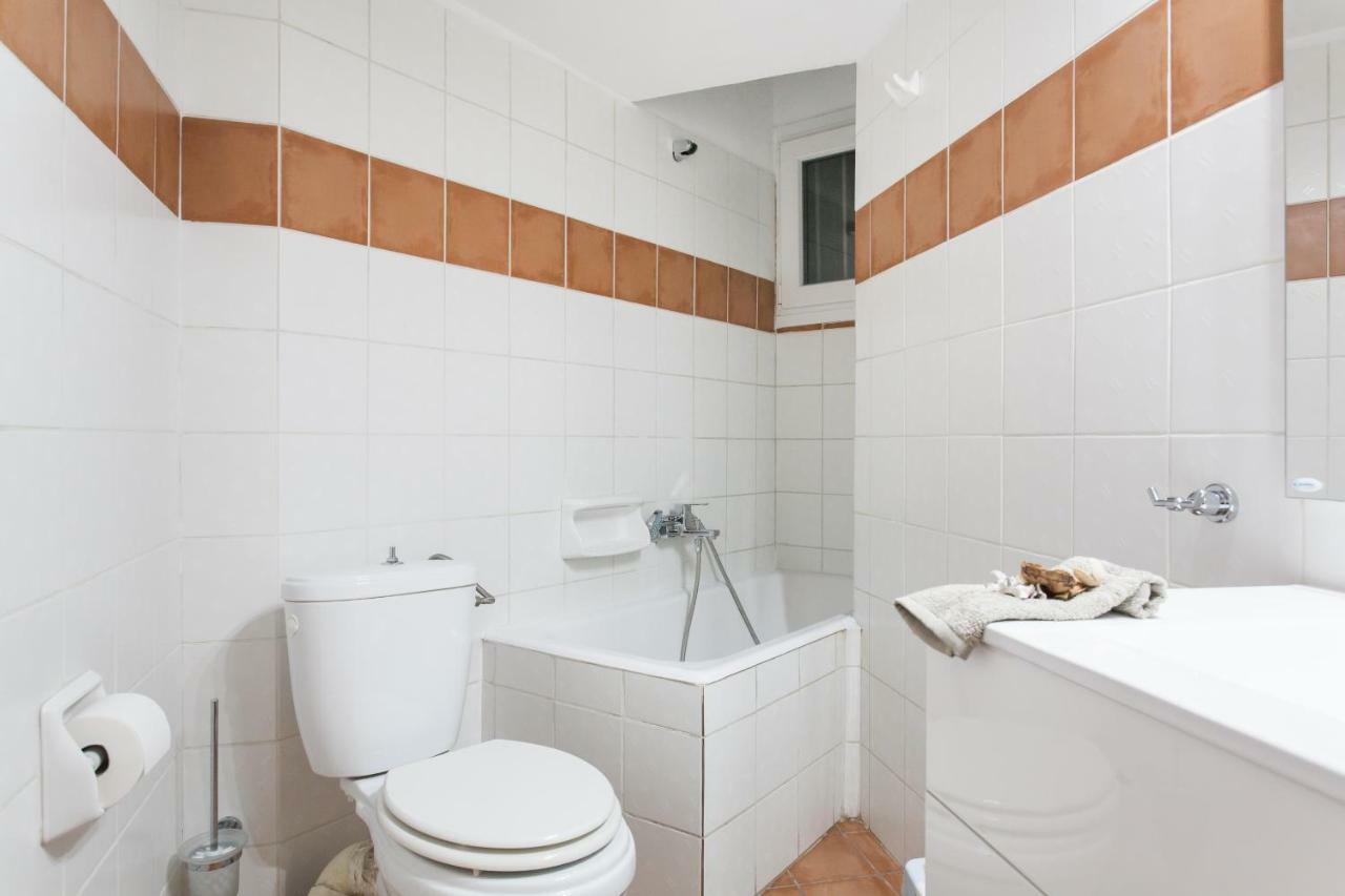 Classy And Stylish Private Apartment At Acropolis Museum Metro Station 아테네 외부 사진